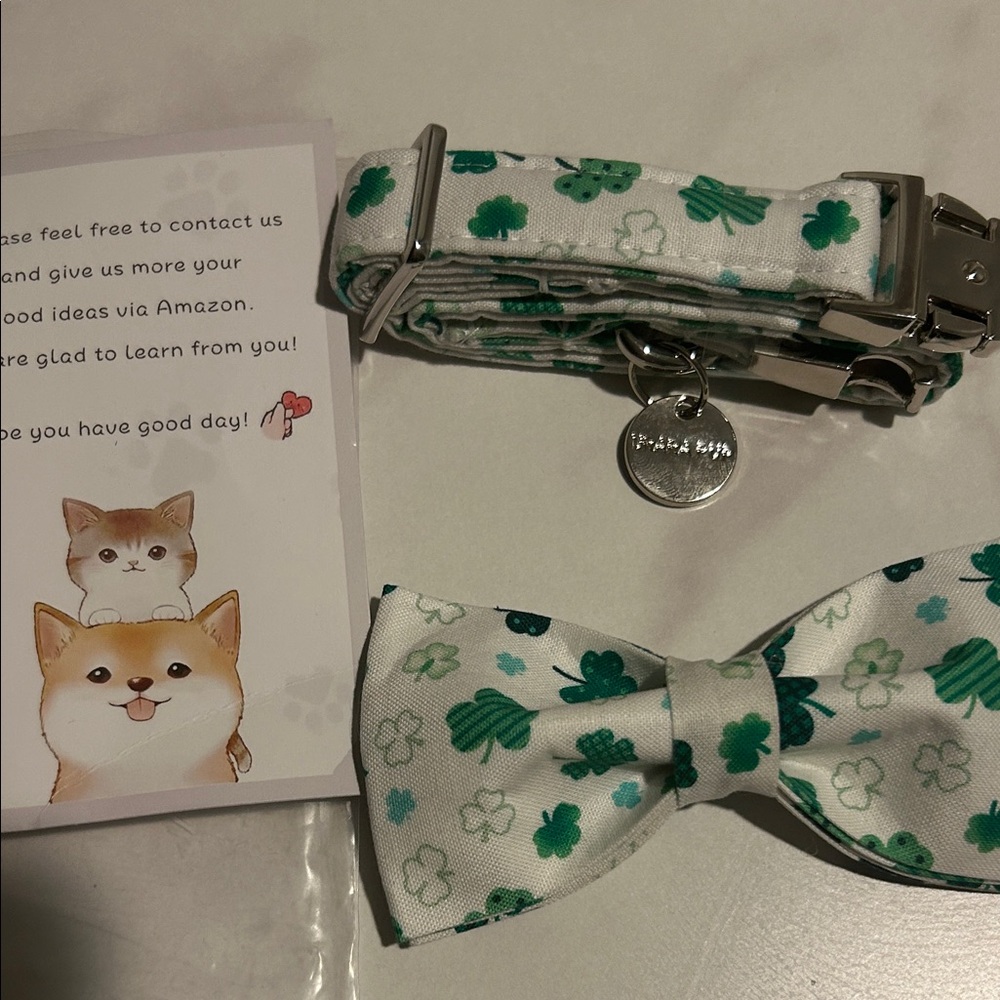Urara pup Green and White Clover Dog Collar and Bow Tie Set